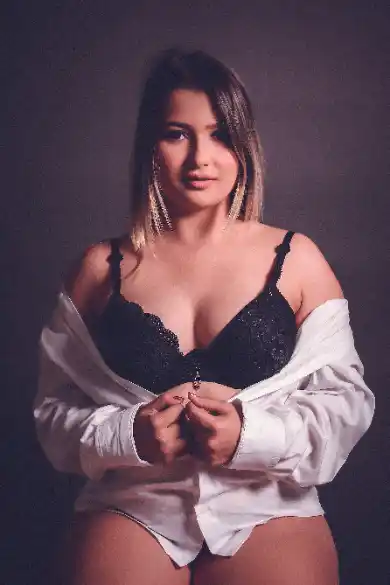 Sunita - Aleo bhabhi call girls & Escort service near me